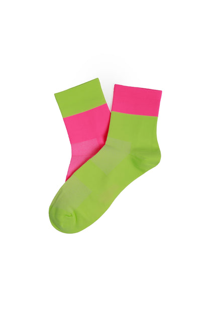 Calcetines Performance - Transpirables y con Área de Compresión - Fluor & Pink